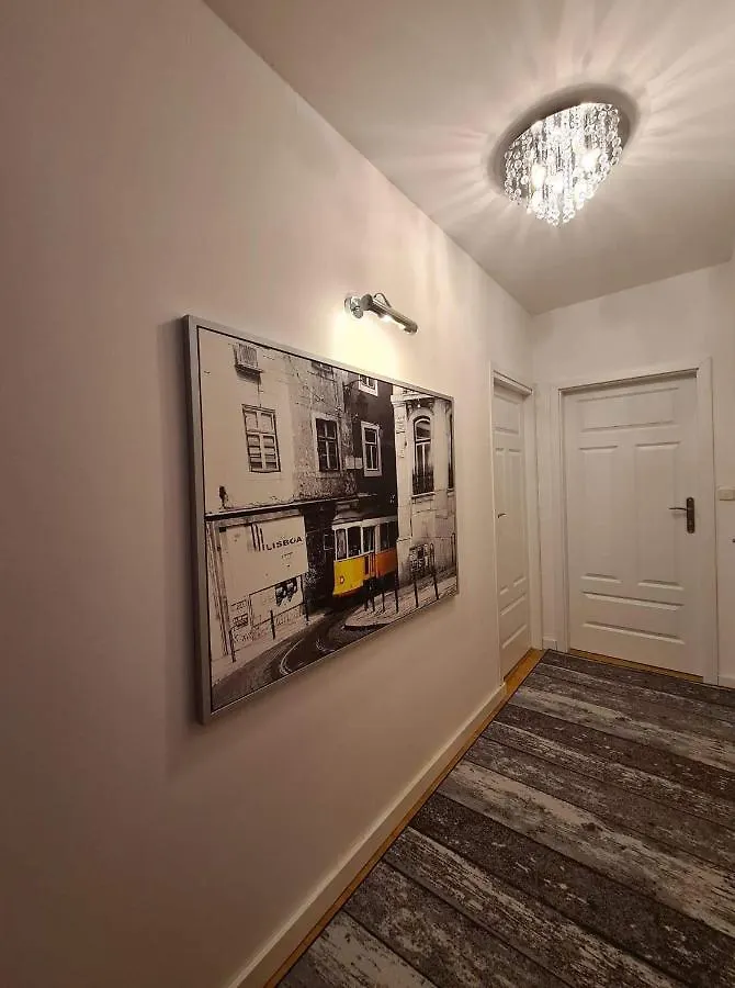 Apartament Francuska Pokoje Rooms Βαρσοβία 0*,  Πολωνία